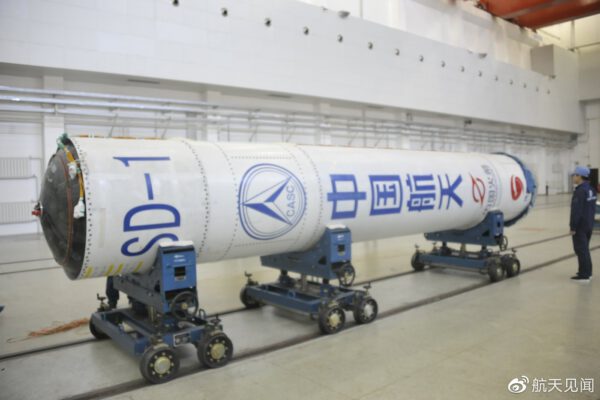 Výroba rakety Jielong-1