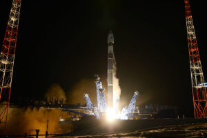 Start rakety Sojuz 2-1v s družicí Kosmos 2542